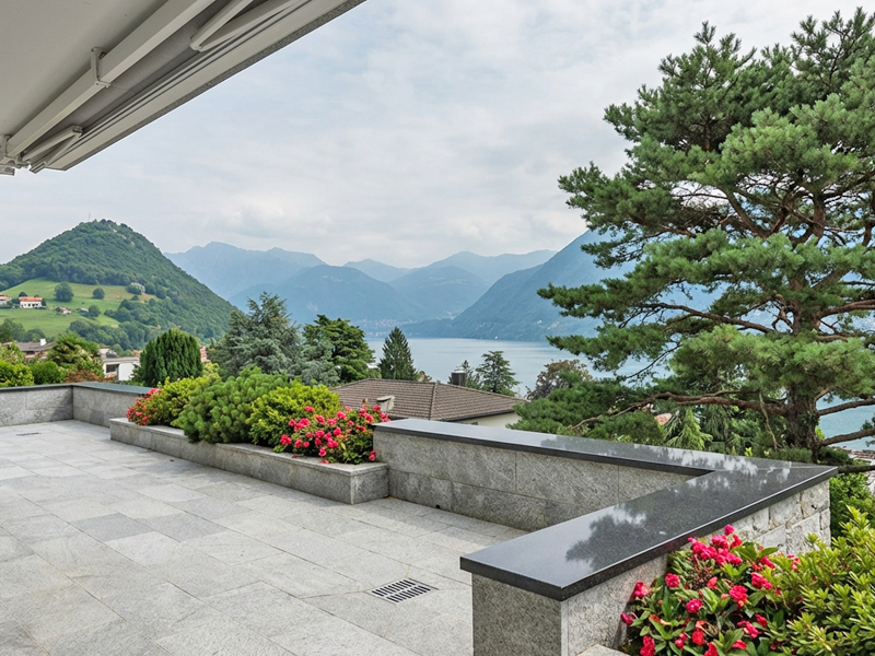 Nero Assoluto Mauerabdeckplatte mit polierter Oberfläche und Wassernase